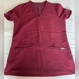 Figs burgundy scrub set